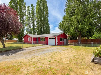 $665,000 | 11935 8th Avenue Southwest, Seattle, WA 98146
