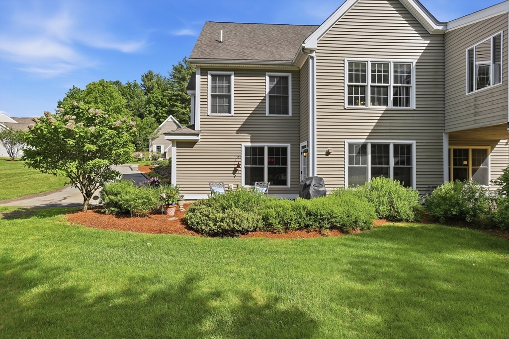 21 Sandstone Road, Unit 21 Westford, MA 01886 - Photo 38 of 41