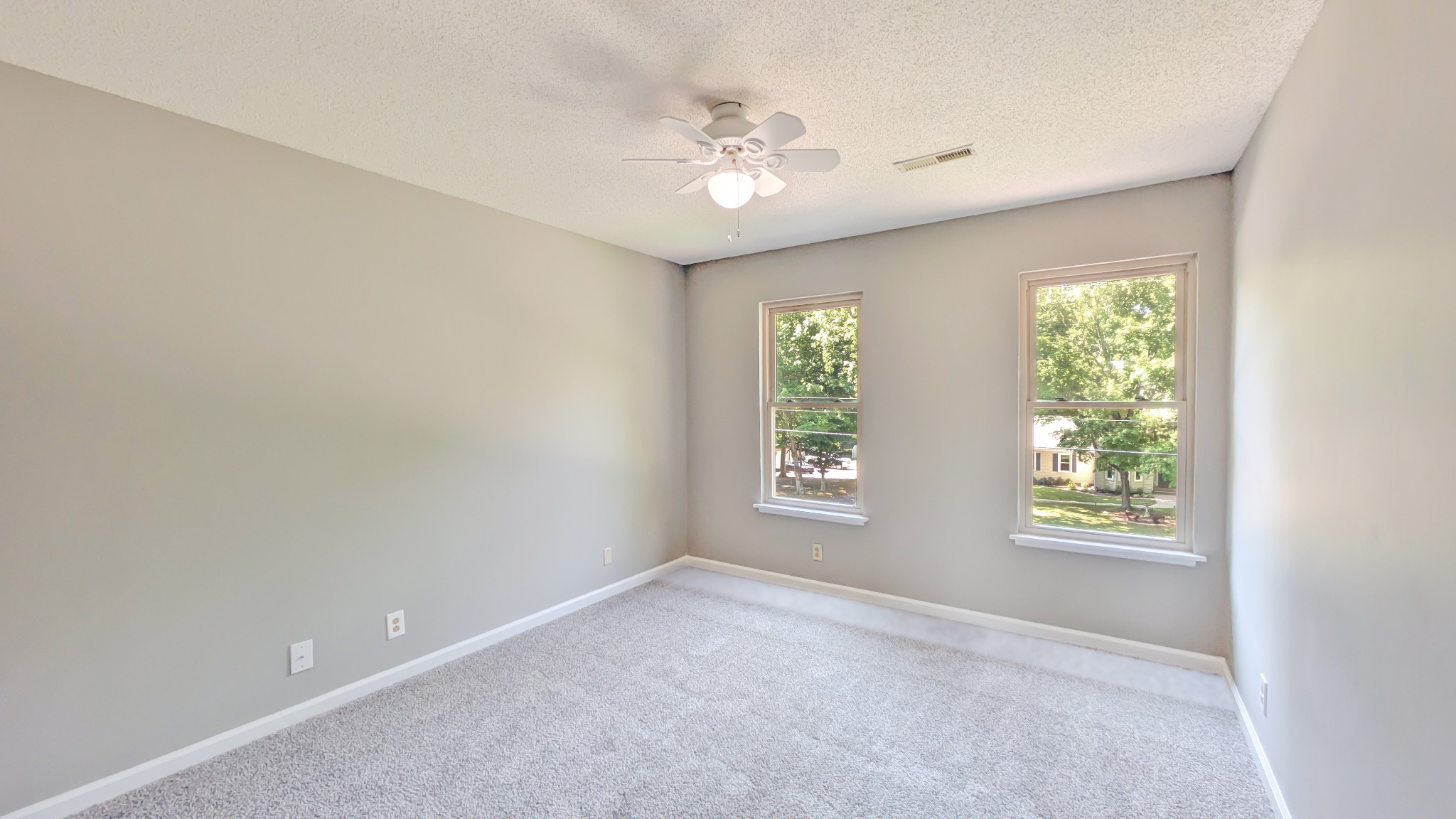 1415 Pitty Pat Road Clarksville, TN 37042 - Photo 21 of 34 Gallery Image 21