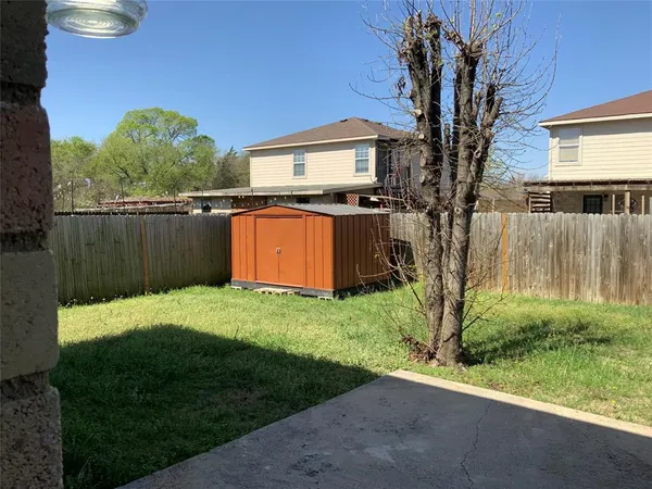 $1,800 | 1175 Tomahawk Drive, Dallas, TX 75253