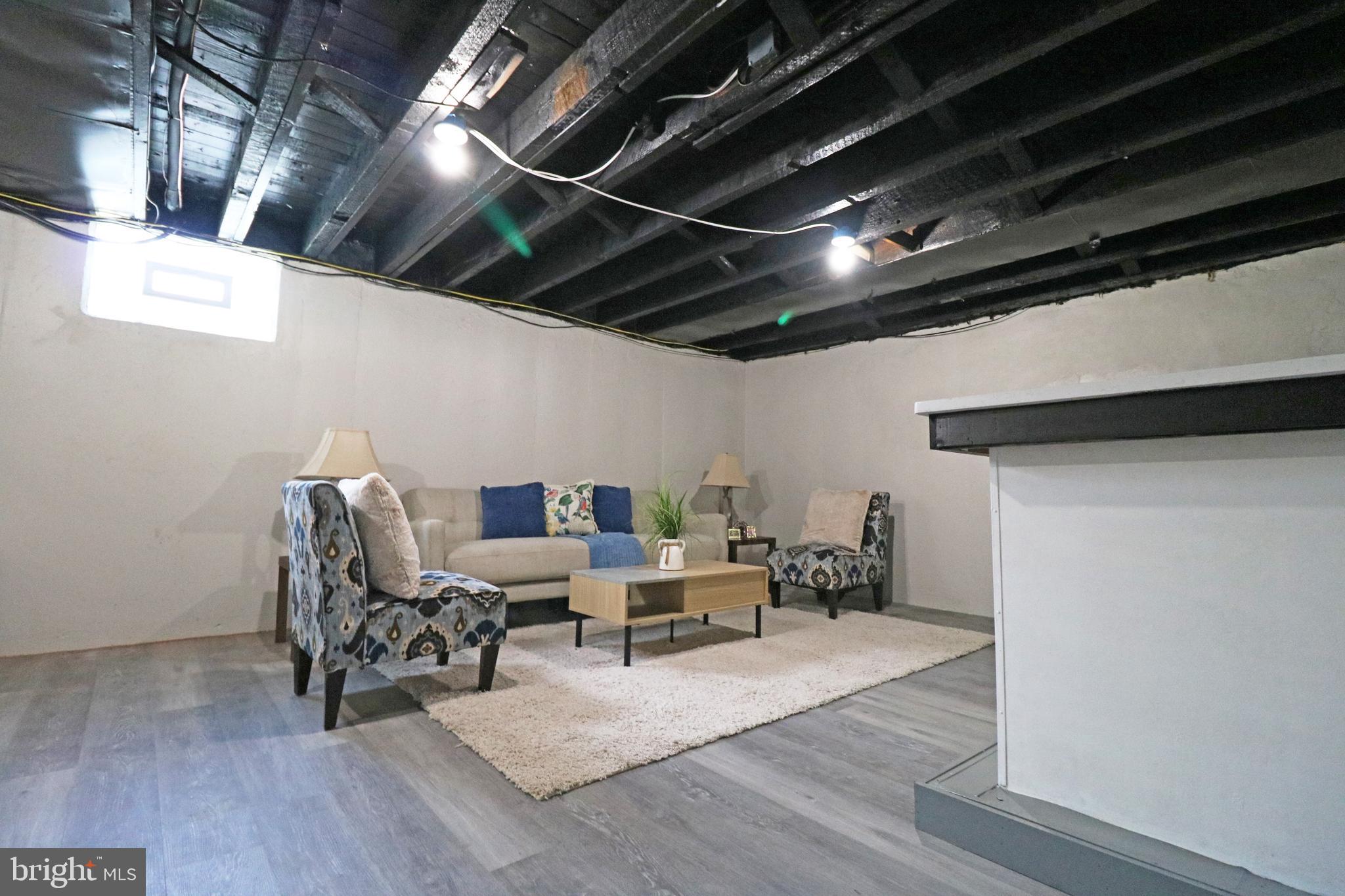 1016 Lamb Road Secane, PA 19018 - Photo 37 of 41 a living room with furniture