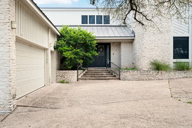 a picture of floor plan