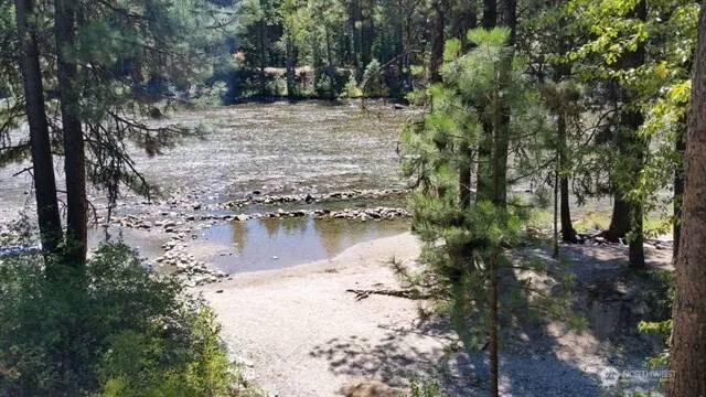 a view of a lake with houses