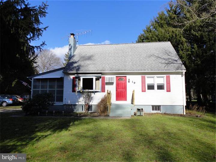 19 New Freedom Road Medford, NJ 08055 - Photo 1 of 15 Exterior Front