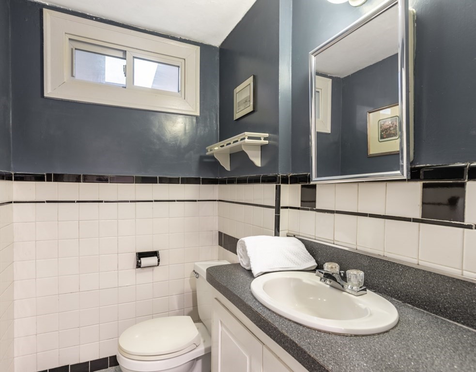 58 Sargent Road Winchester, MA 01890 - Photo 15 of 31 Gallery Image 15