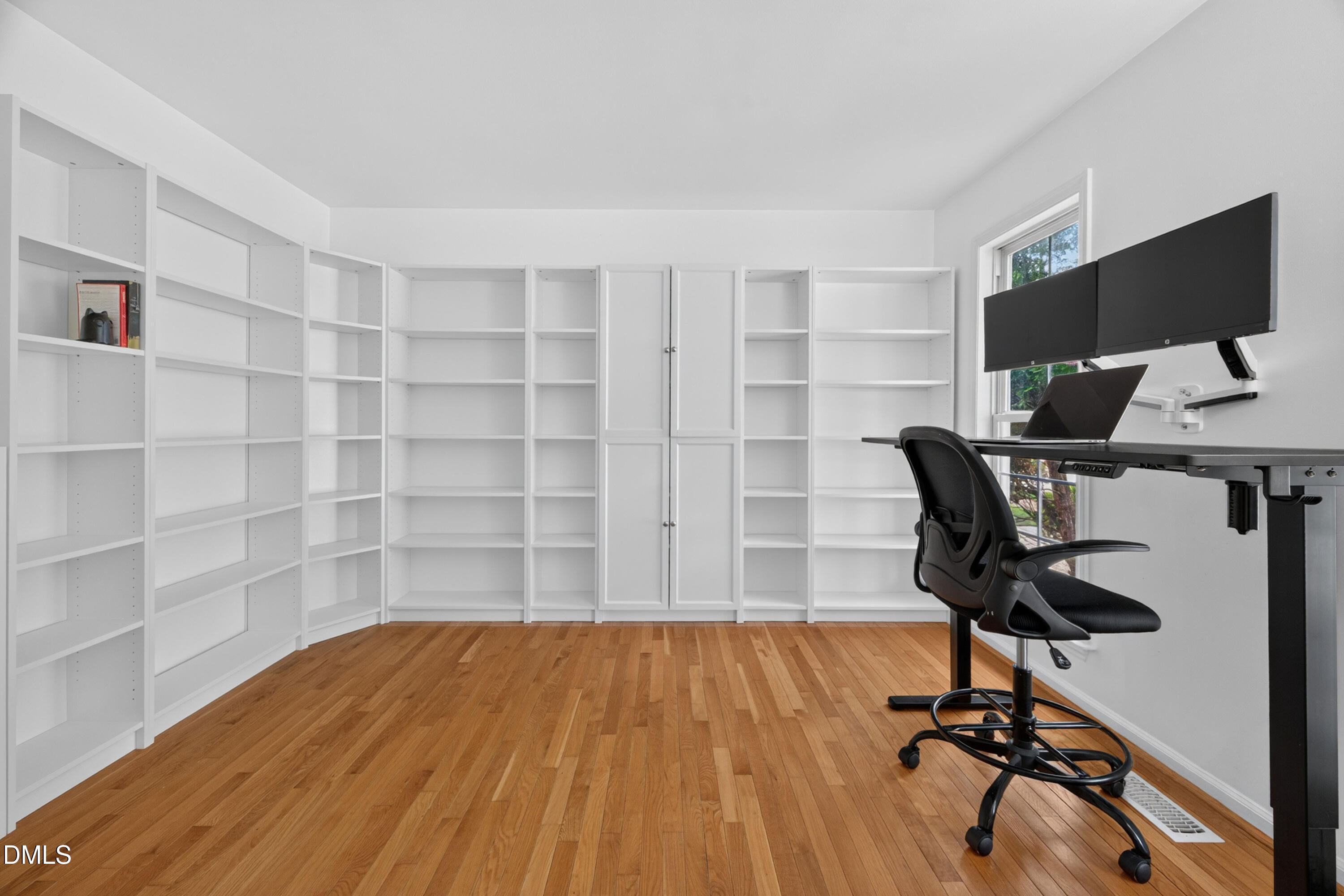 8317 Hobhouse Circle Raleigh, NC 27615 - Photo 7 of 45 DSC_0848
