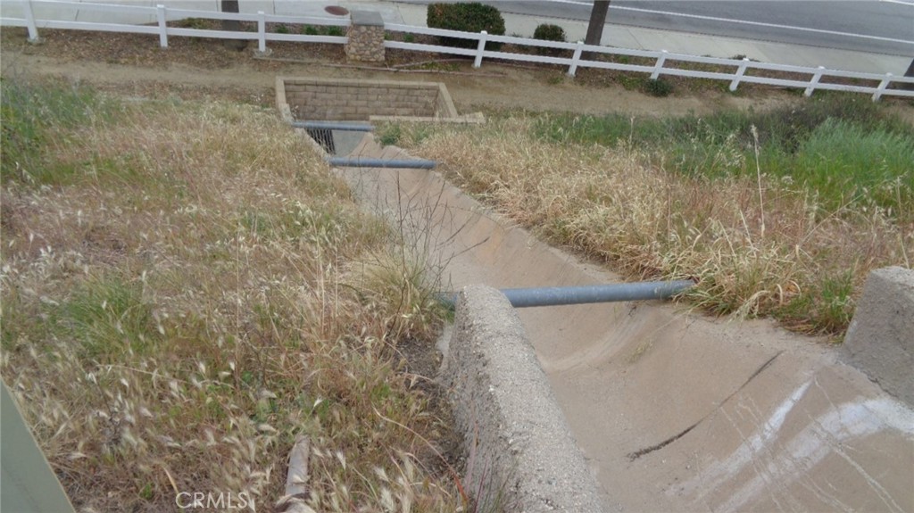 9516 Ca-118 Simi Valley Simi Valley, CA 93063 - Photo 6 of 9 a view of a lake view
