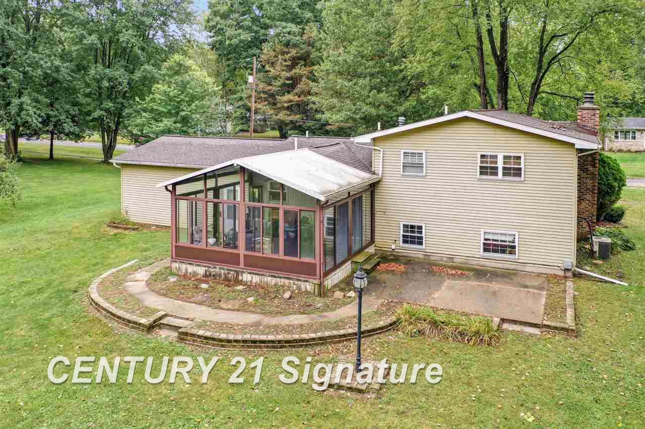 7065 Quain Road Birch Run, MI 48415 - Photo 32 of 39