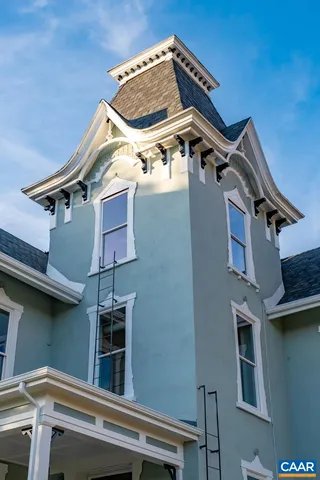 $1,050,000 | 811 Westover Drive, Staunton, VA 24401