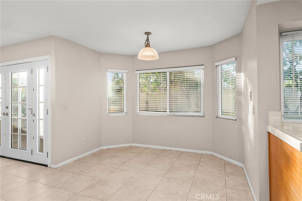 31348 Huron Street Temecula, CA 92592 - Photo 13 of 46 a view of an empty room with a window