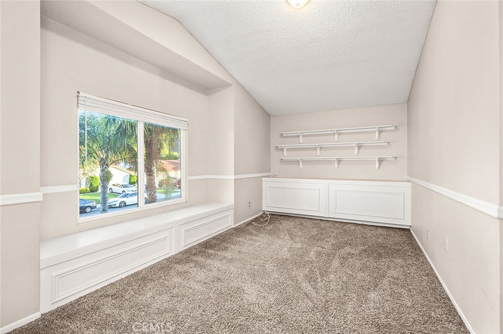 31348 Huron Street Temecula, CA 92592 - Photo 26 of 46 an empty room with windows