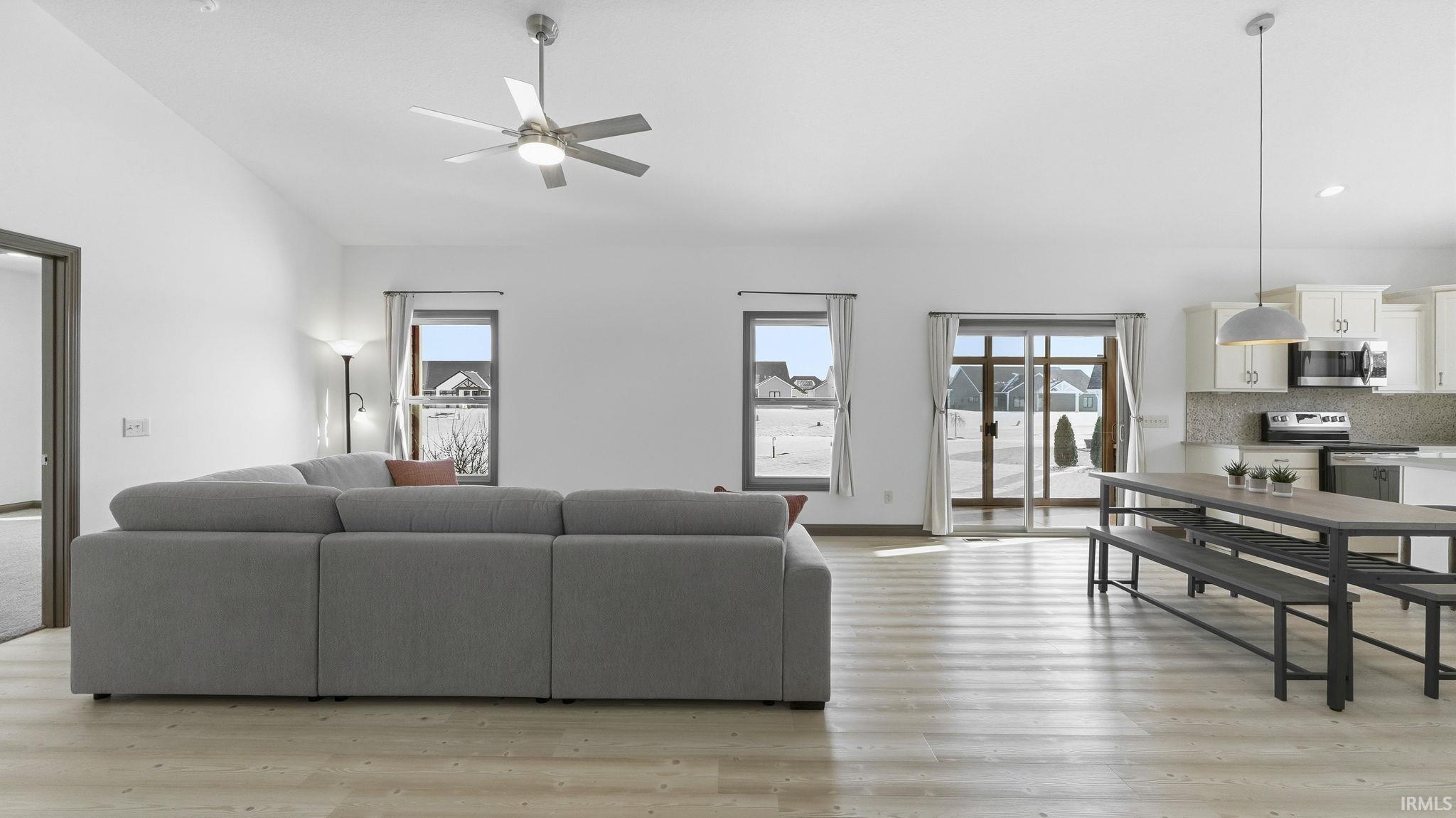 8622 Alamasa Place Fort Wayne, IN 46835 - Photo 5 of 35