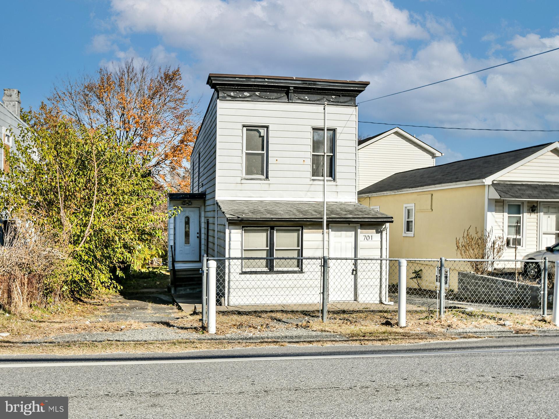 701 North Point Road Baltimore, MD 21224 - Photo 1 of 35 Gallery Image 1