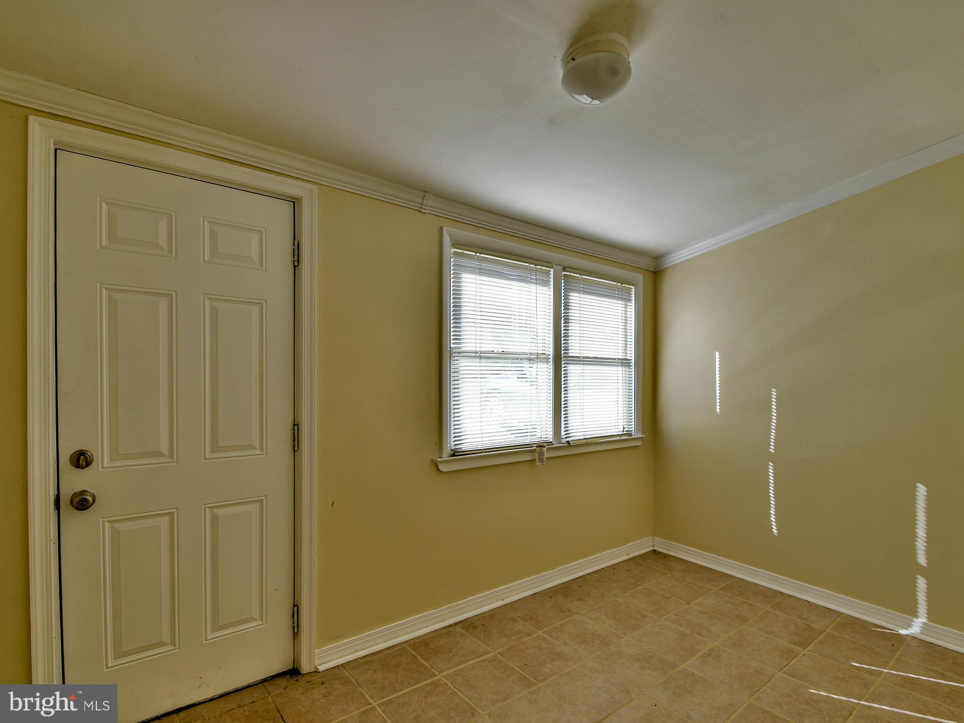 701 North Point Road Baltimore, MD 21224 - Photo 13 of 35 Gallery Image 13