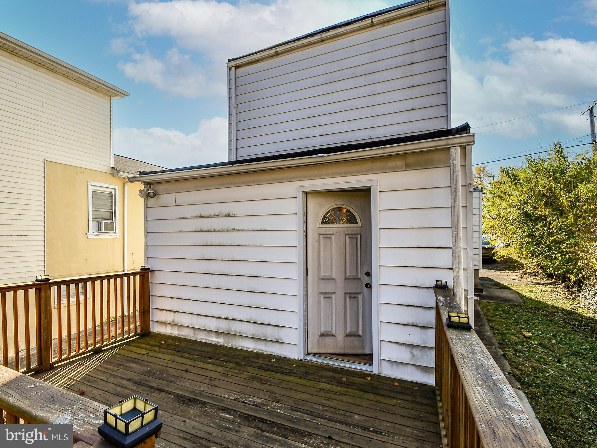 701 North Point Road Baltimore, MD 21224 - Photo 9 of 35 Gallery Image 9