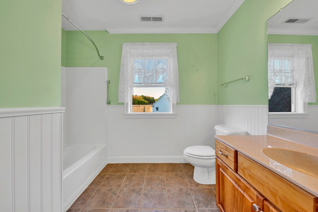 8 Turtle Brook Way Medfield, MA 02052 - Photo 15 of 26