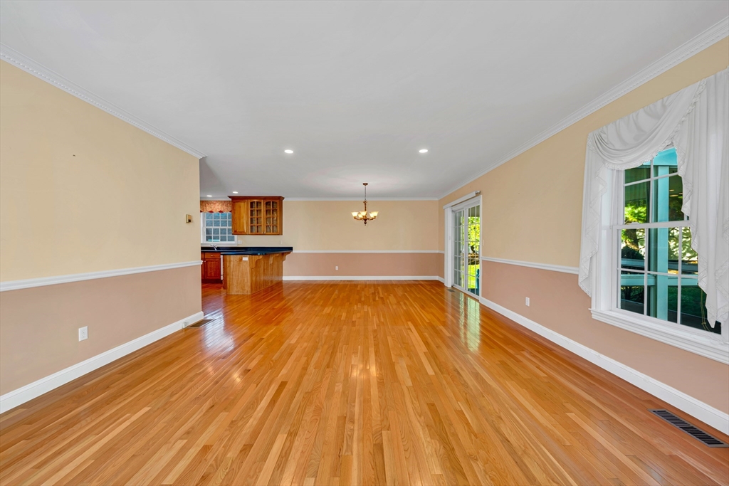 8 Turtle Brook Way Medfield, MA 02052 - Photo 9 of 26