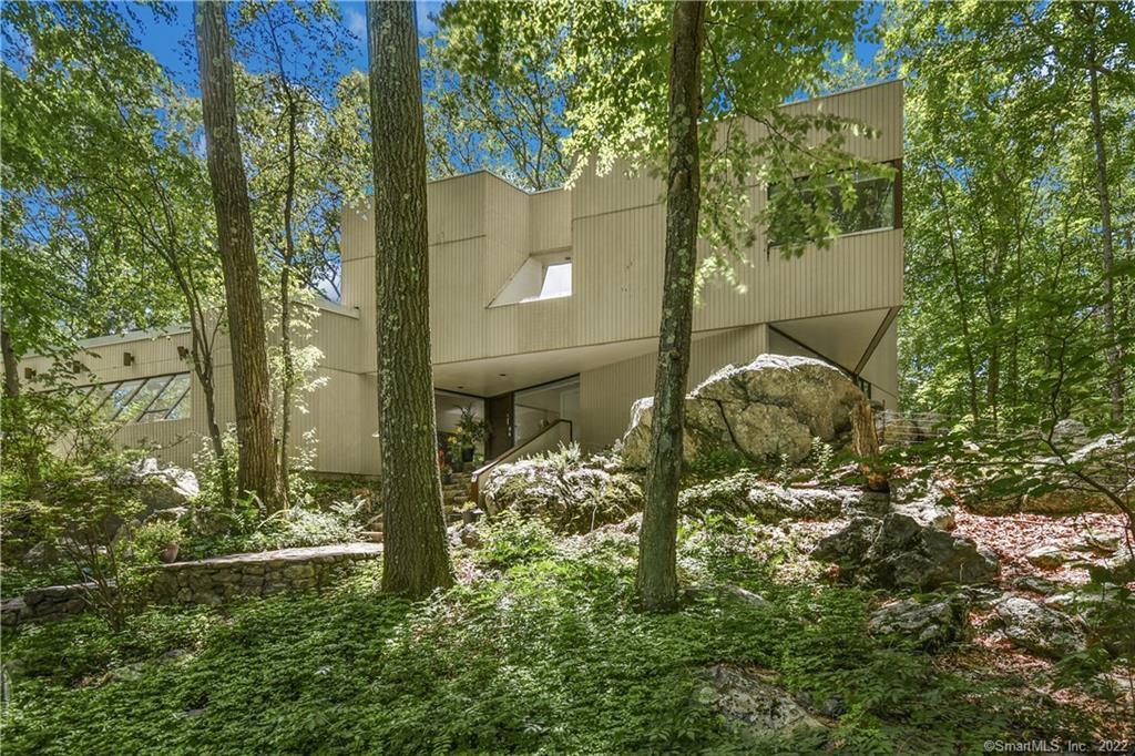 1088 Rock Rimmon Road Stamford, CT 06903 - Photo 1 of 1 This spectacular mid-century modern home boasts dramatic walls of glass, exceptional stone work and custom detailing.