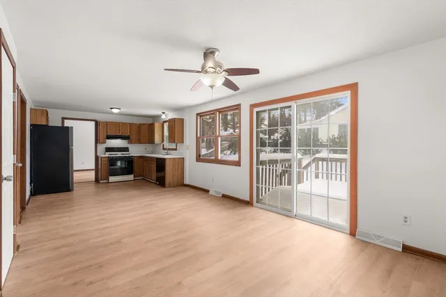 $389,900 | 25 Laurelwood Lane, Springfield, MA 01118