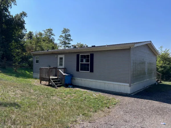 $169,900 | 67118 Oxbow Drive, Constantine, MI 49042