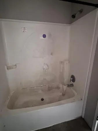 $169,900 | 67118 Oxbow Drive, Constantine, MI 49042