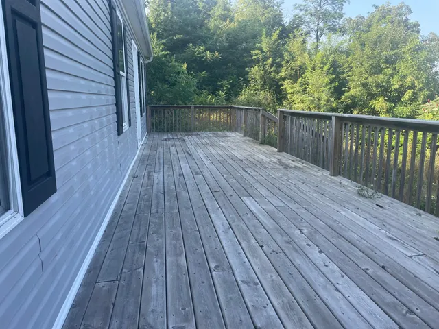 $179,900 | 67118 Oxbow Drive, Constantine, MI 49042