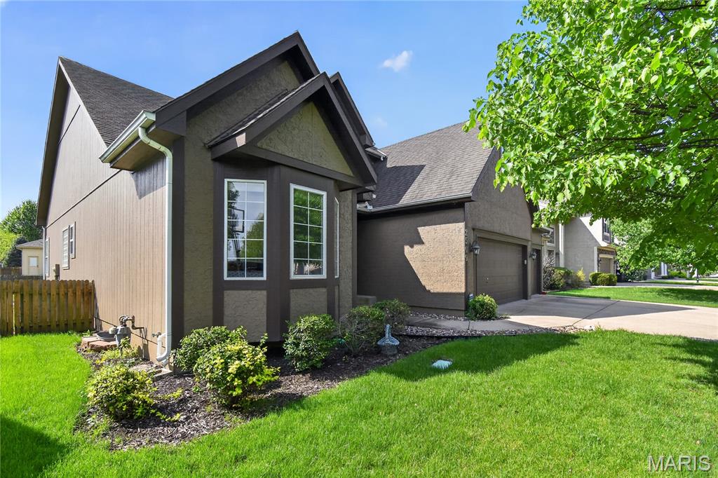 2509 Southwest 12 Street Lee's Summit, MO 64081 - Photo 2 of 13