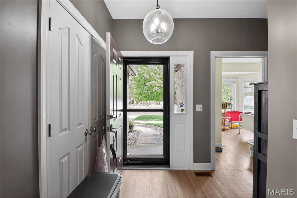 2509 Southwest 12 Street Lee's Summit, MO 64081 - Photo 4 of 13
