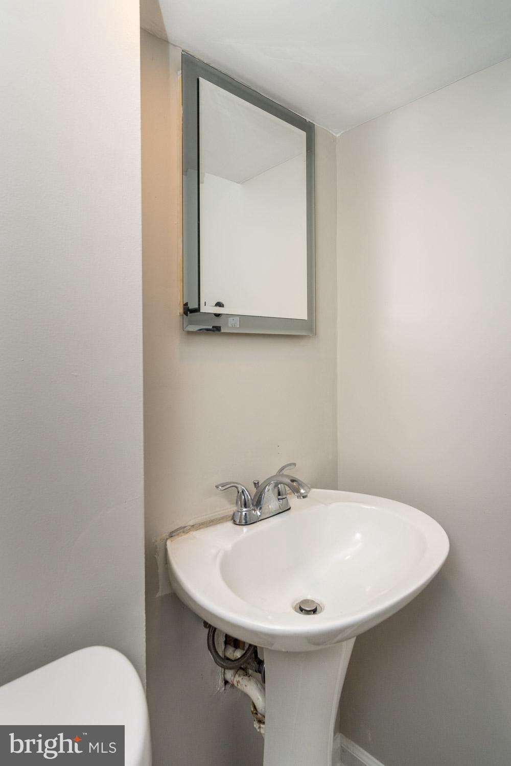 3415 Dunran Road Dundalk, MD 21222 - Photo 18 of 23