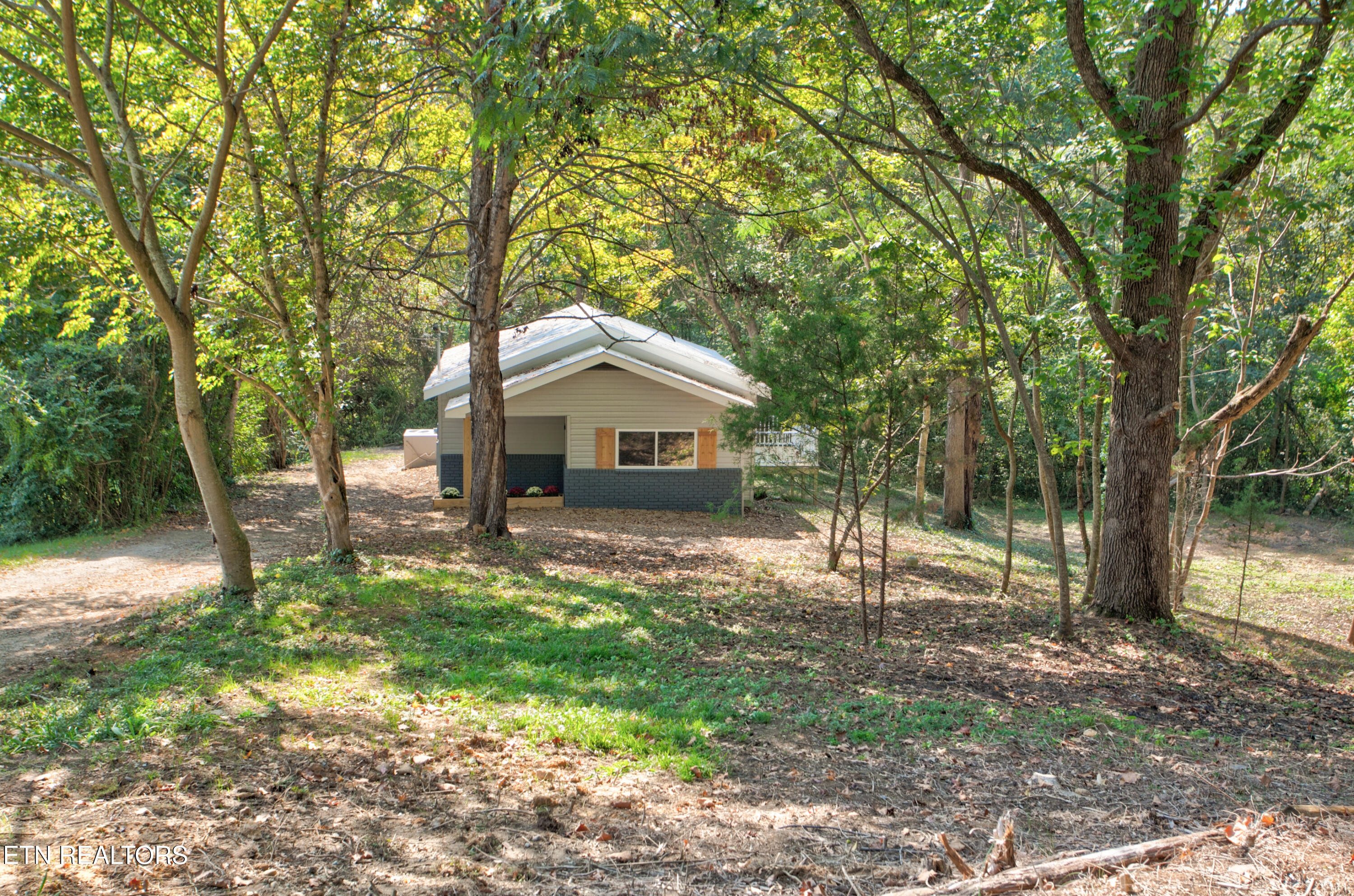4532 Cambridge Road Walland, TN 37886 - Photo 34 of 47 4532 CambridgeRd034