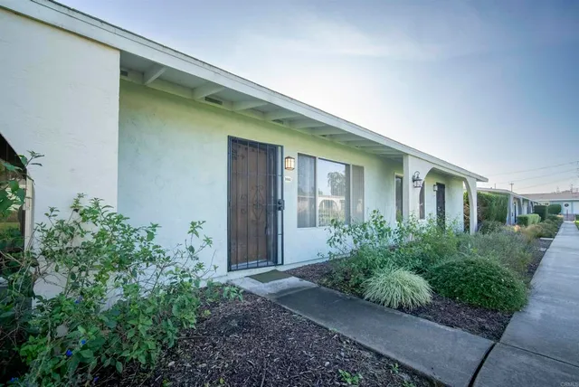 $389,000 | 3592 Boussock Lane, Oceanside, CA 92057