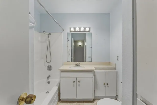 $389,000 | 3592 Boussock Lane, Oceanside, CA 92057