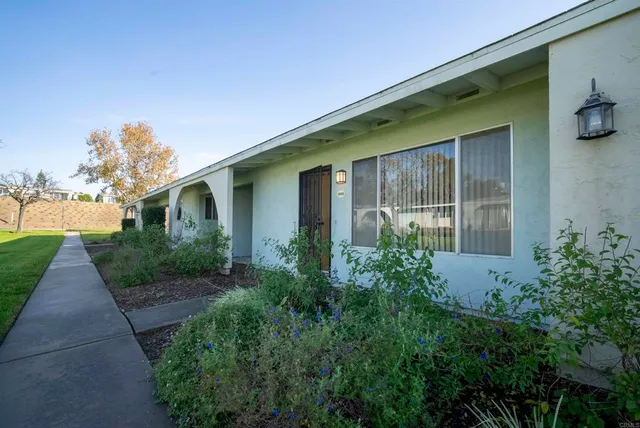 $389,000 | 3592 Boussock Lane, Oceanside, CA 92057