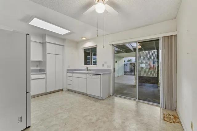 $389,000 | 3592 Boussock Lane, Oceanside, CA 92057