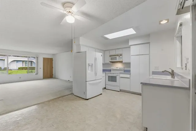 $389,000 | 3592 Boussock Lane, Oceanside, CA 92057