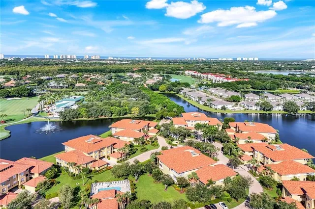 $1,100,000 | 1840 Les Chateaux Boulevard, Unit 4201, Naples, FL 34109