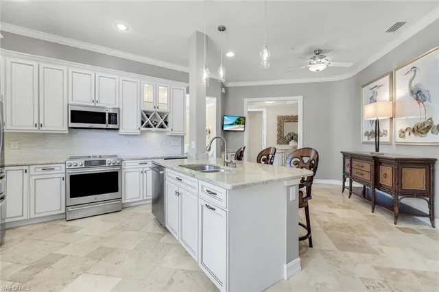 $1,100,000 | 1840 Les Chateaux Boulevard, Unit 4201, Naples, FL 34109