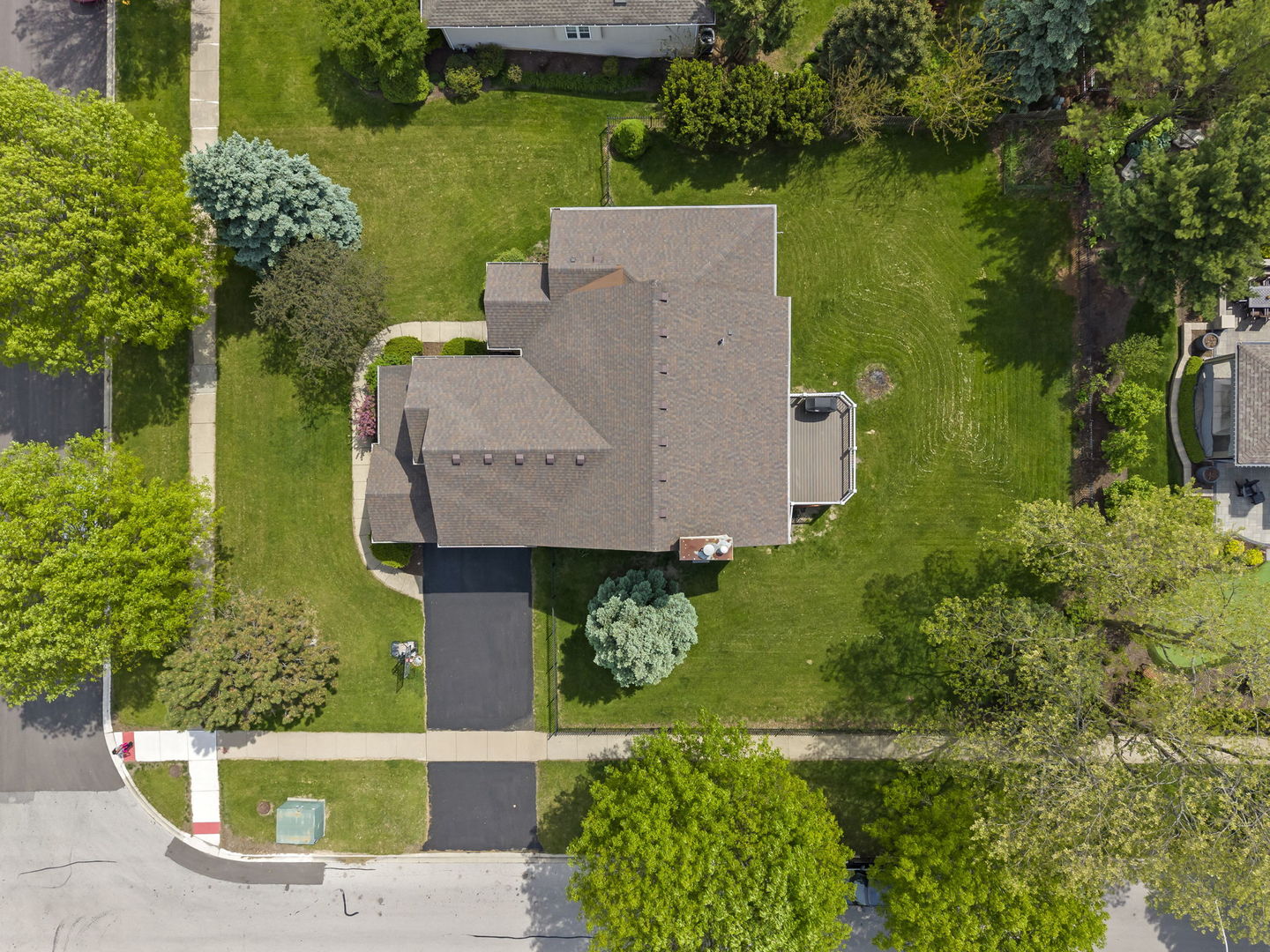 2412 Wild Timothy Road Naperville, IL 60564 - Photo 37 of 54 Gallery Image 37