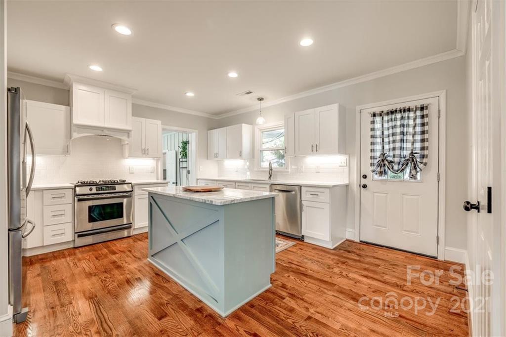 6215 Vernedale Road Charlotte, NC 28212 - Photo 15 of 46 Gallery Image 15