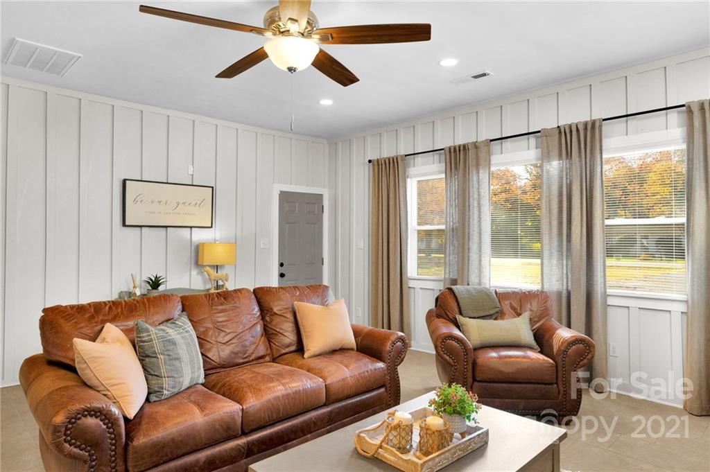 6215 Vernedale Road Charlotte, NC 28212 - Photo 18 of 46 Gallery Image 18