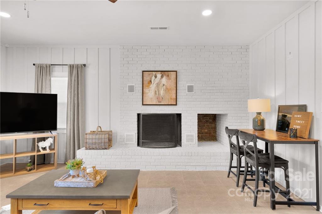6215 Vernedale Road Charlotte, NC 28212 - Photo 19 of 46 Gallery Image 19