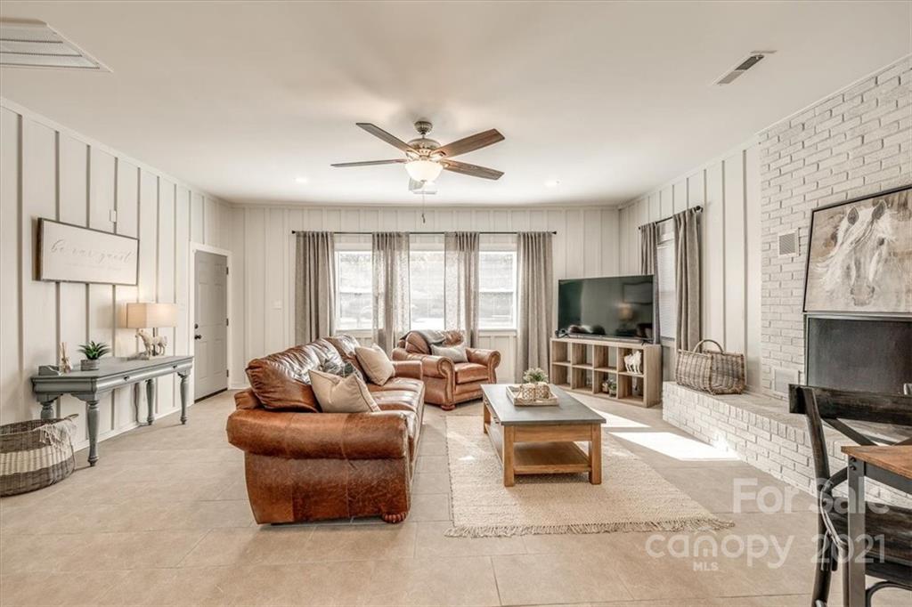 6215 Vernedale Road Charlotte, NC 28212 - Photo 20 of 46 Gallery Image 20