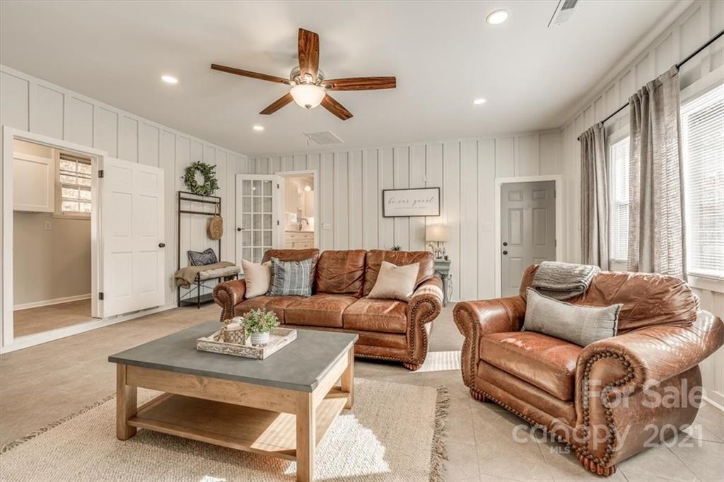 6215 Vernedale Road Charlotte, NC 28212 - Photo 24 of 46 Gallery Image 24