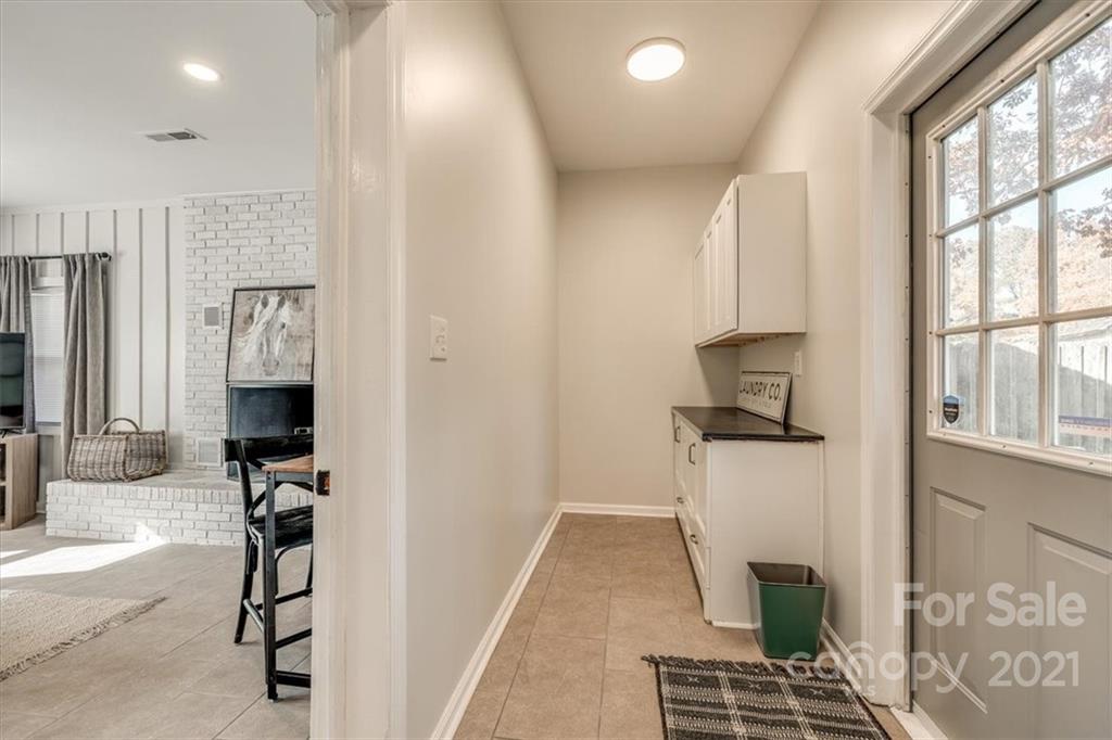 6215 Vernedale Road Charlotte, NC 28212 - Photo 26 of 46 Gallery Image 26