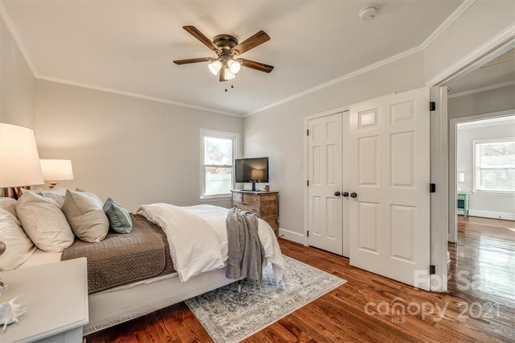 6215 Vernedale Road Charlotte, NC 28212 - Photo 28 of 46 Gallery Image 28