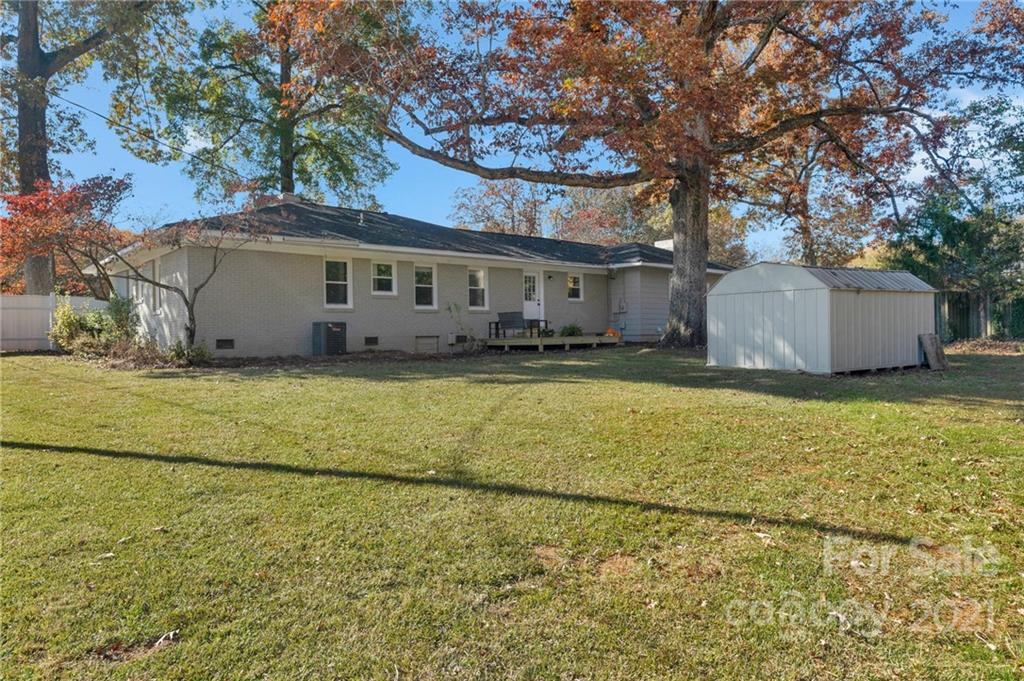 6215 Vernedale Road Charlotte, NC 28212 - Photo 43 of 46 Gallery Image 43