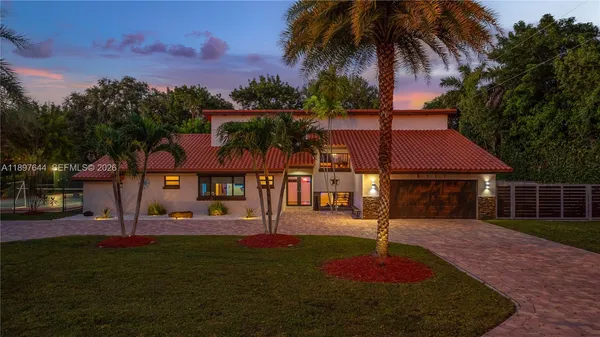 a view of yard with trampoline