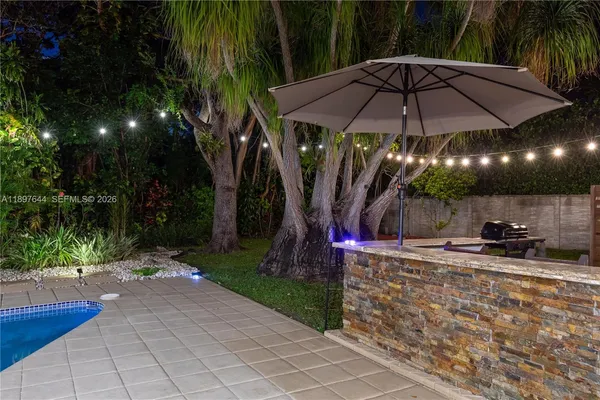 $1,795,000 | 8111 Southwest 183rd Street, Palmetto Bay, FL 33157