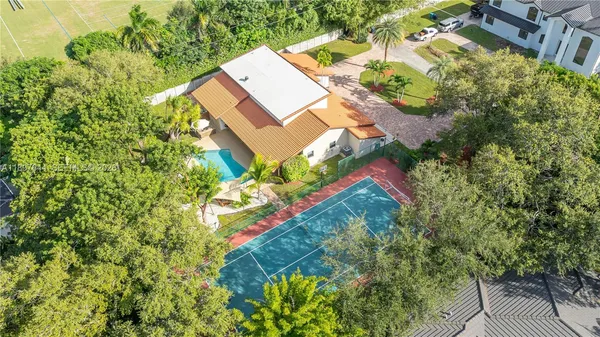 $1,795,000 | 8111 Southwest 183rd Street, Palmetto Bay, FL 33157