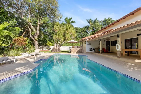 $1,795,000 | 8111 Southwest 183rd Street, Palmetto Bay, FL 33157